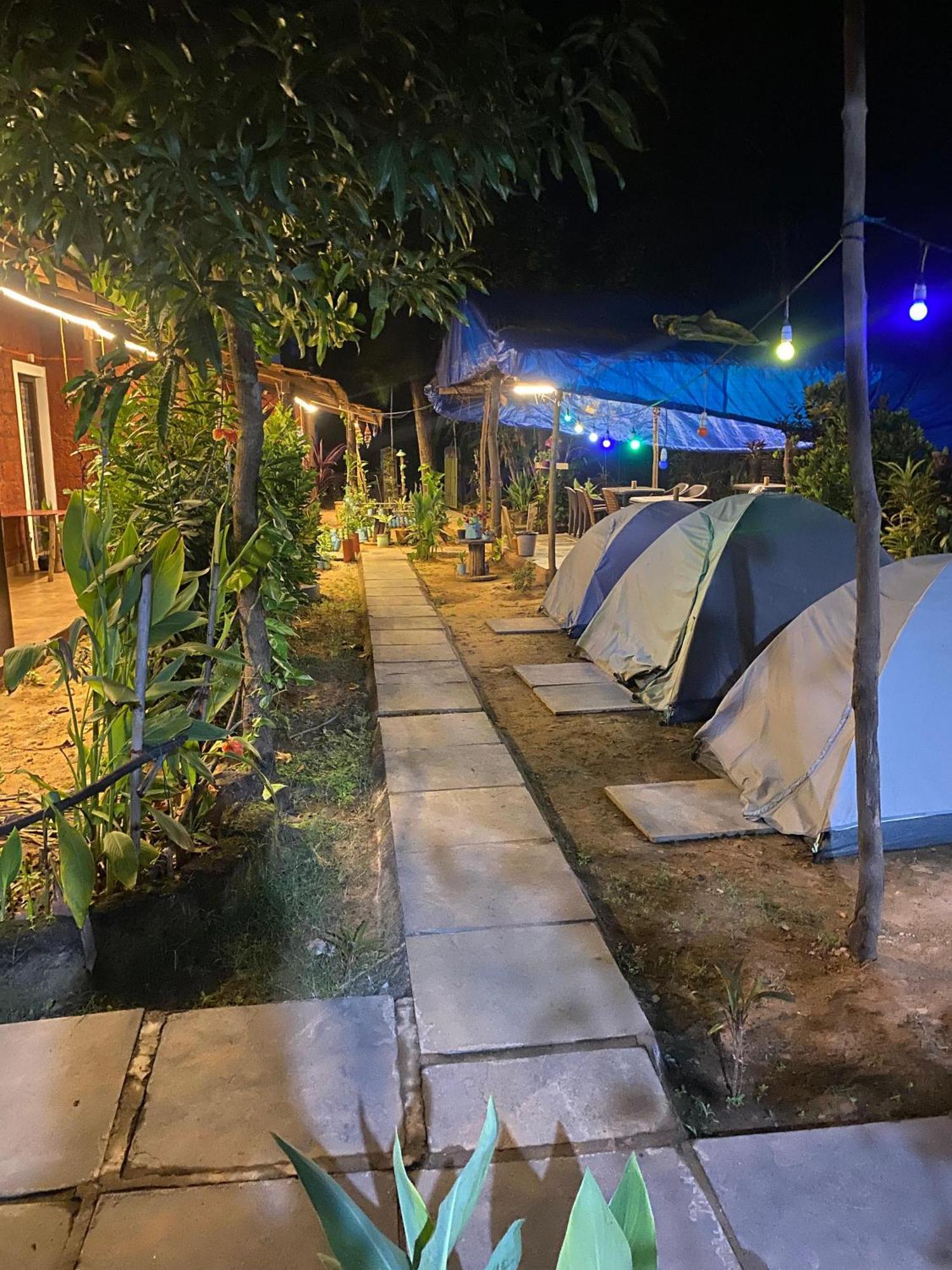 Tusker Tribe Hostel Gokarna  Zewnętrze zdjęcie