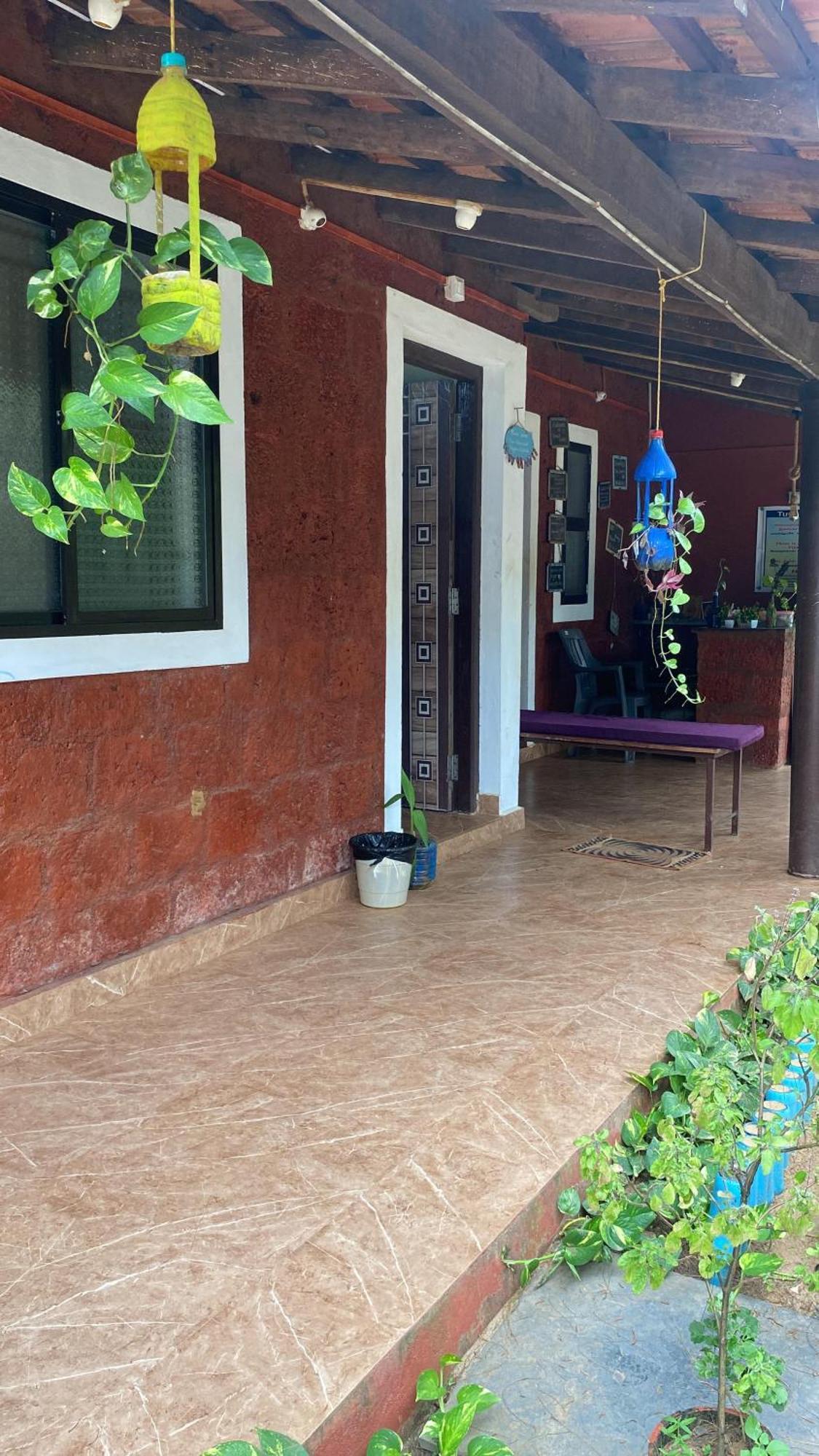 Tusker Tribe Hostel Gokarna  Zewnętrze zdjęcie